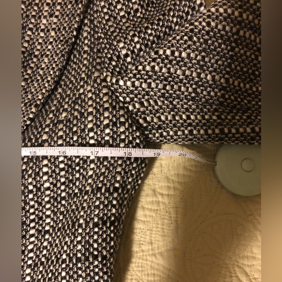 Coat; EUC; The Limited; Black, & White; Size Medium - Picture 7 of 16